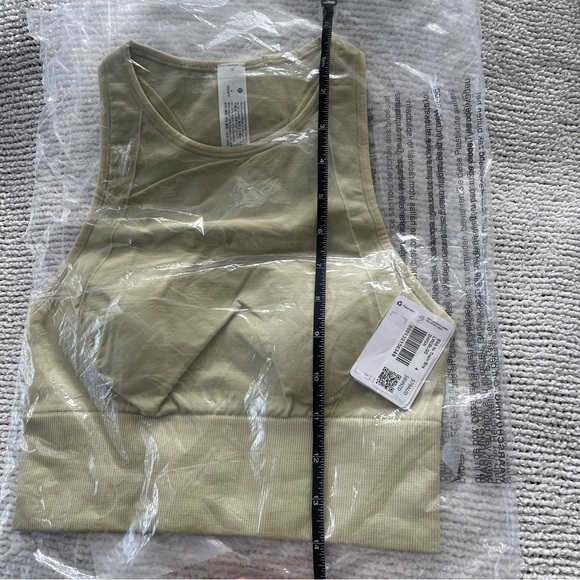 Lululemon Women's Green ebb to train bra 4 - Picture 8 of 8